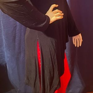 CHICO'S Travelers Black Aymmetrical Long Sleeve Slinky Blouse Size 2